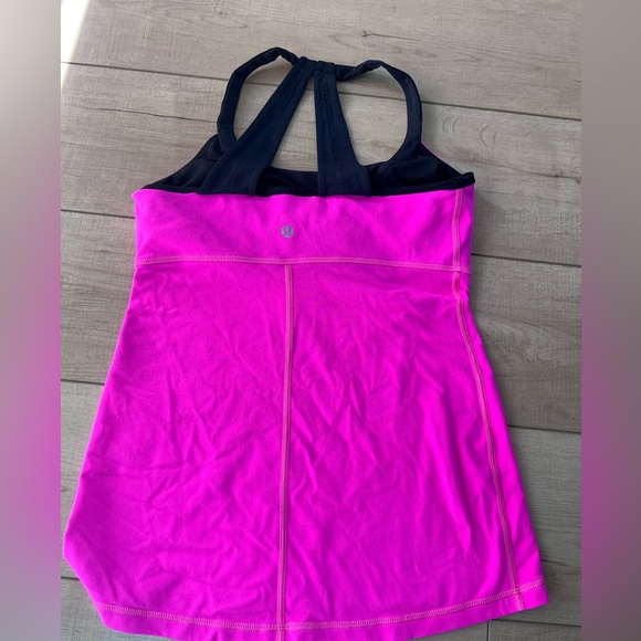 Lululemon Scoop Me Up Tank II
Raspberry Glo Light / Black Size 8 - Picture 3 of 3